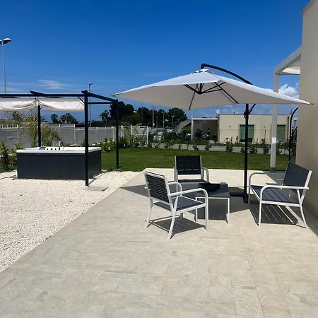 Dionysus Luxury * Brucoli